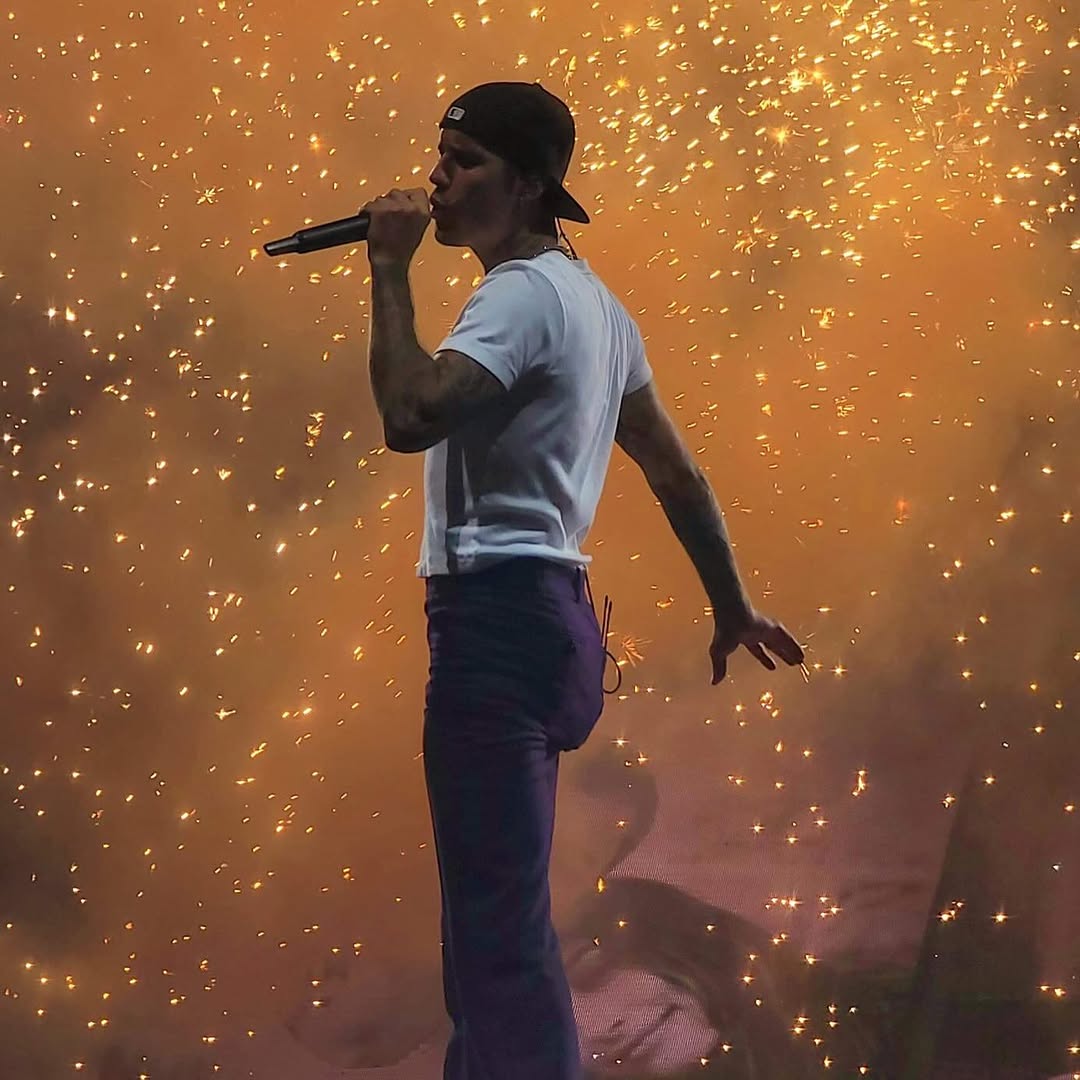 Justin Bieber Dumps tweet media