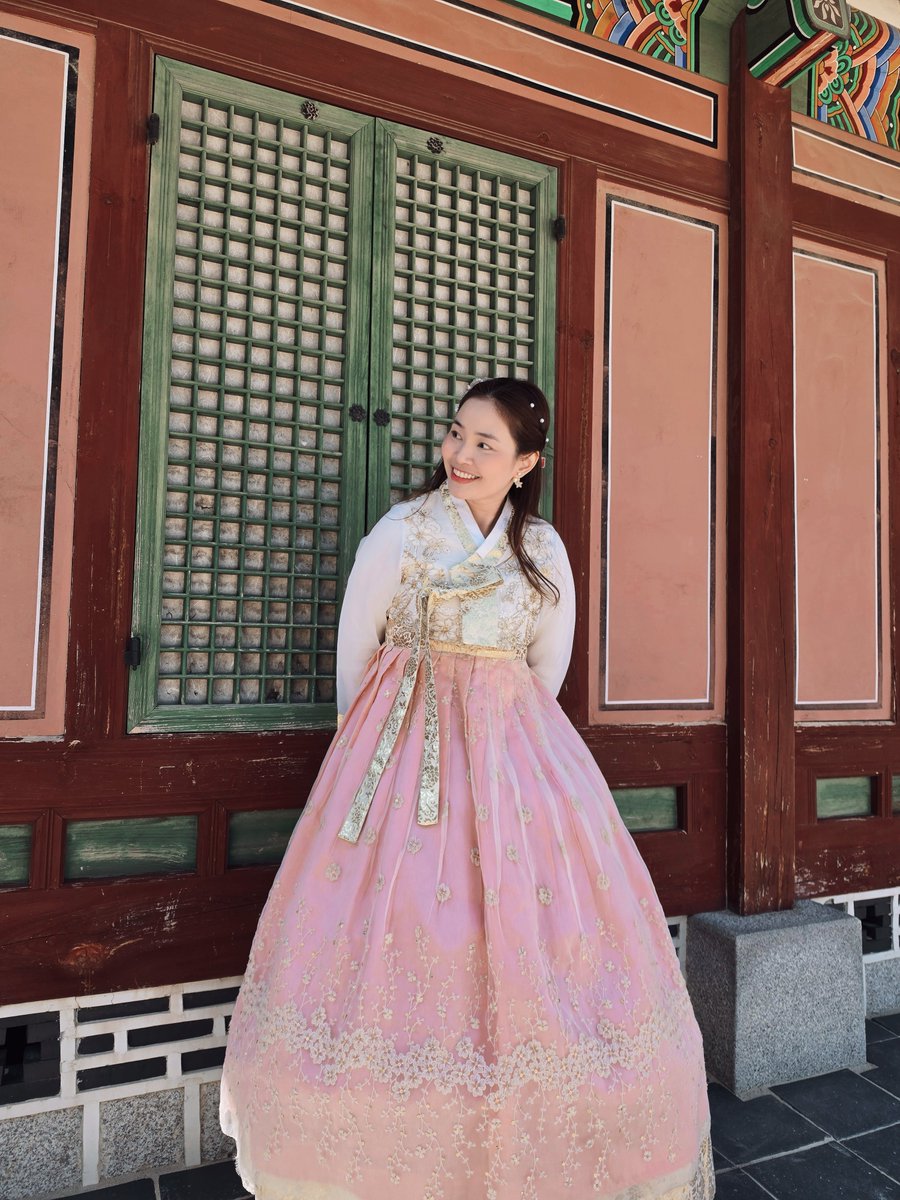 Buztozai tweet media