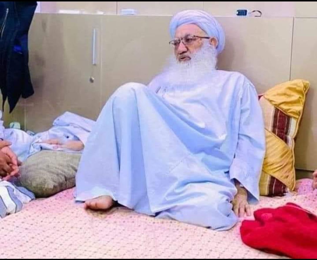 ځوان مبارز tweet media