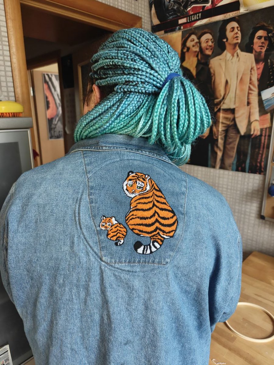 Бог не выдаст, свинья не Гест tweet media