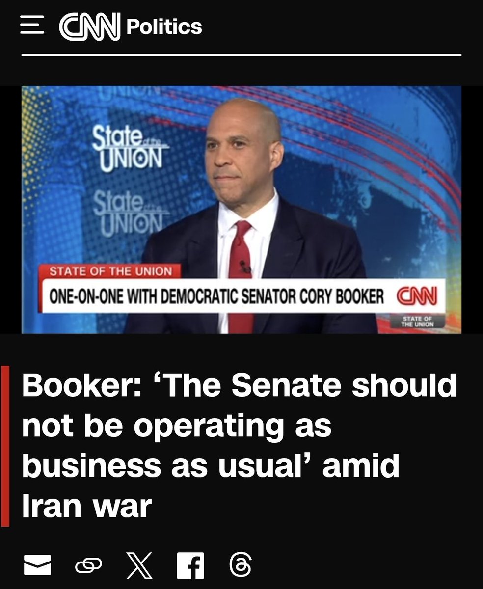 Herminio_EOI's tweet image. ✔️Business as usual

》Used to say that things continue normally, without any change or disruption, even if something unusual or difficult has happened.

▪︎ Despite the political crisis, the company carried on with business as usual.

#Learning #English #idioms #vocabulary