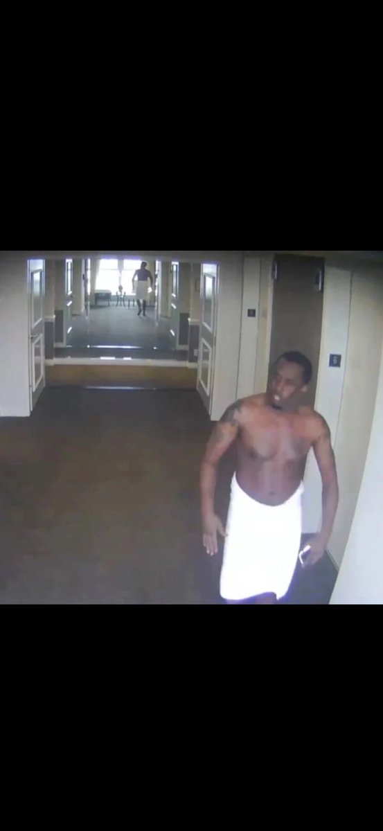 Make Wizkid just repost this pictures 😂😂