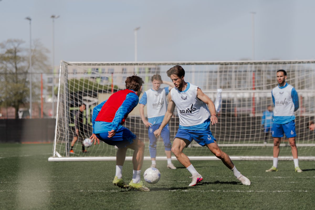 fctwente's tweet image. ⚽️⚔️

#FCTwente | #Training