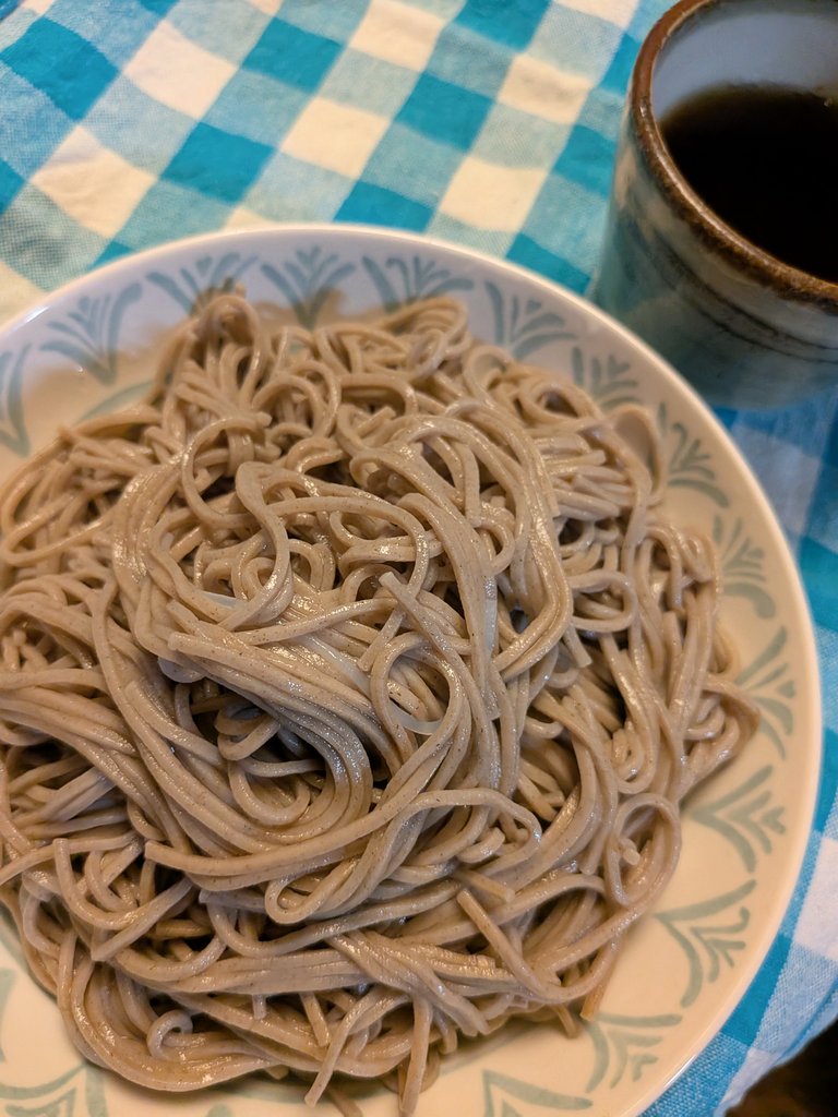 77OTRC's tweet image. 豆腐、春雨、ほうれん草のスープ
蕎麦
#菜食 #plantbased