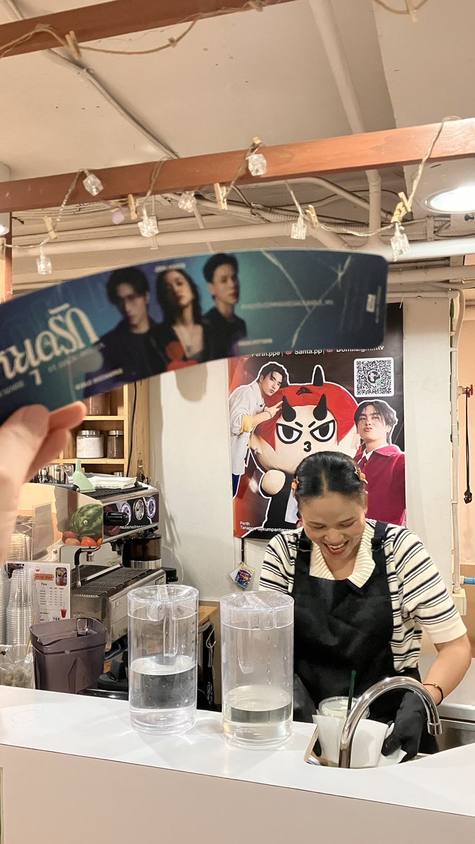 mondaybluesmine tweet media