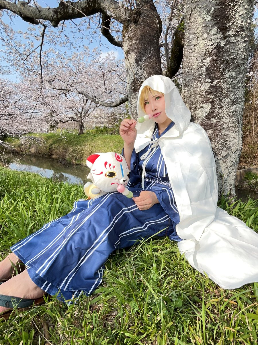 まな tweet media