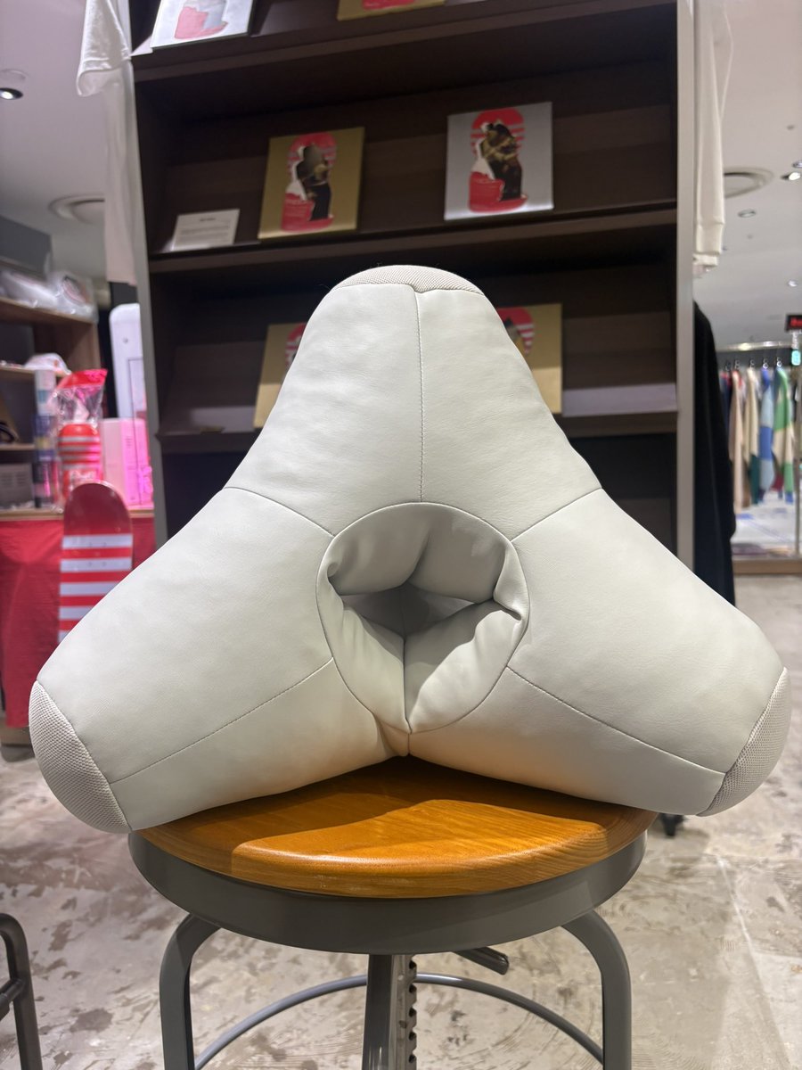 TENGA STORE TOKYO tweet media