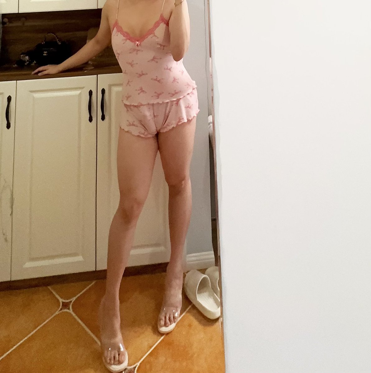 KiKi77 tweet media