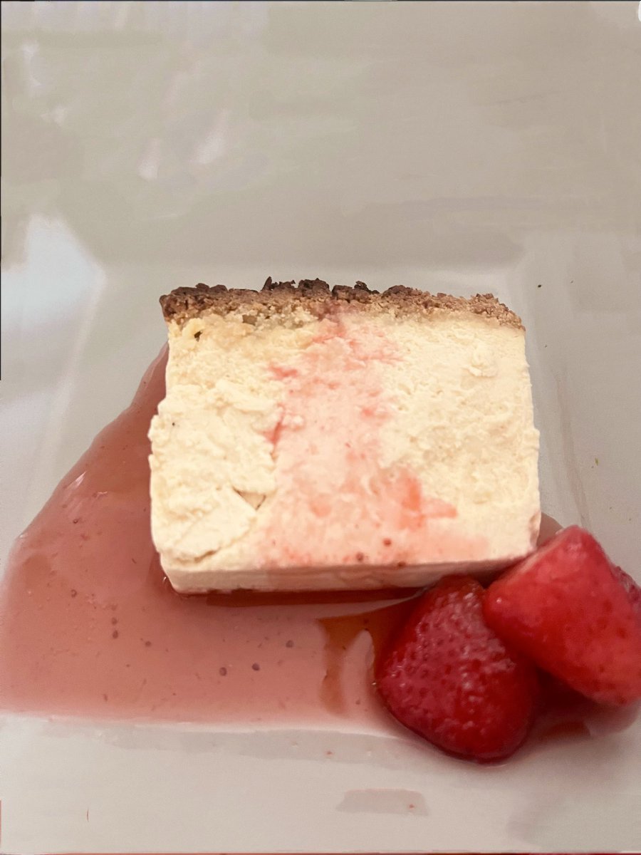  ︎︎ tweet media