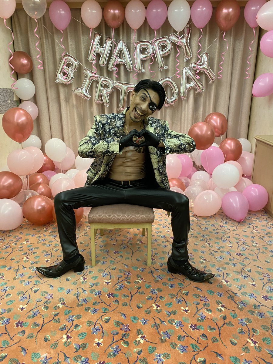 ぱらきんa.k.a買収 tweet media