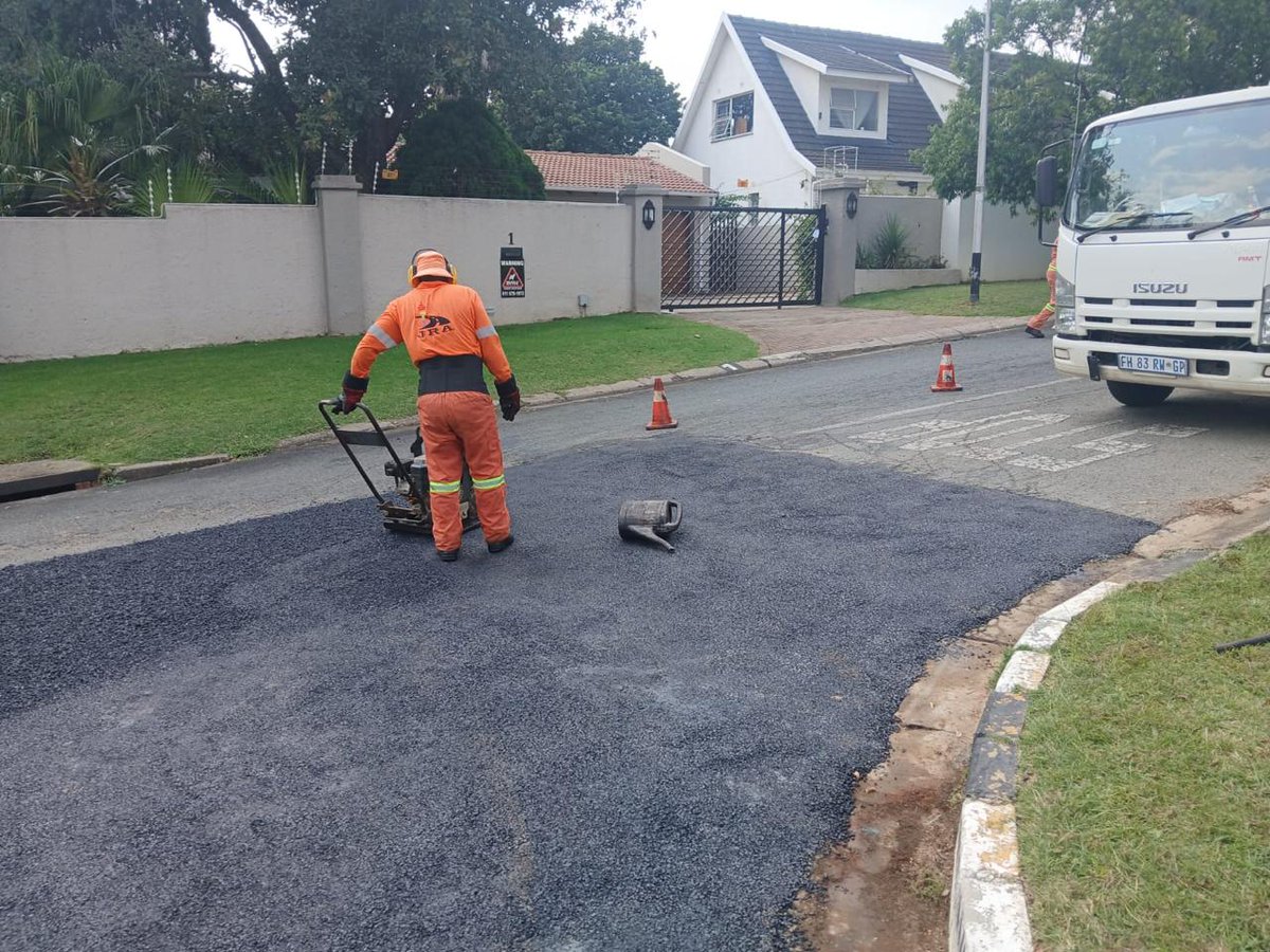 Joburg Roads Agency tweet media