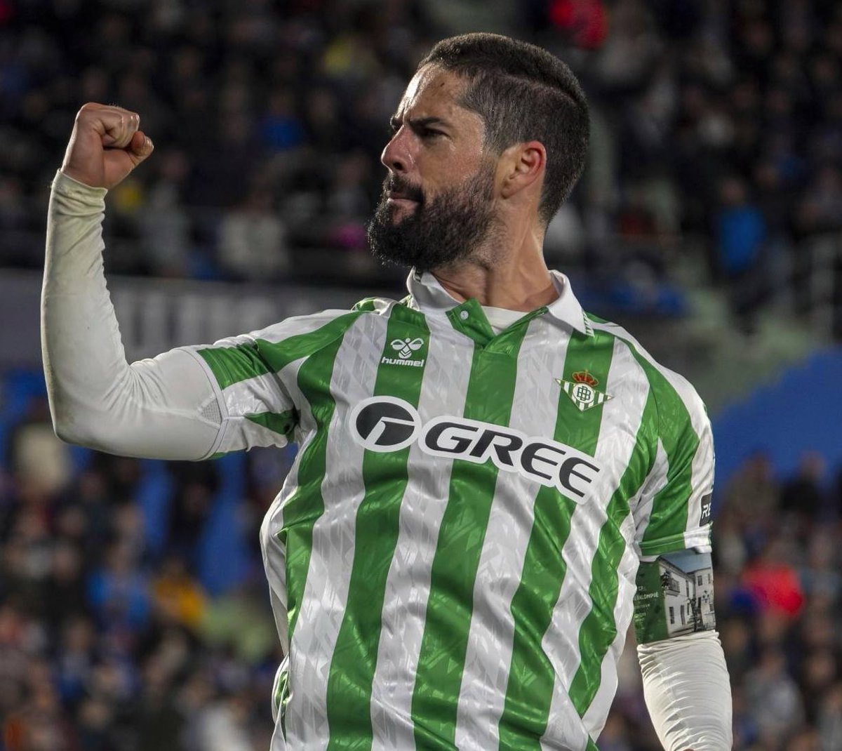 🟢⚪️ Isco Alarcón, capitán del Real Betis:

“Está siendo un proceso muy difícil…sigo teniendo molestias pero ya estoy viendo la luz, que falta me hacía”

“Todos tenemos ganas de seguir haciendo HISTORIA. Lo tenemos en nuestras manos”

<a href="/elchiringuitotv/">El Chiringuito TV</a>