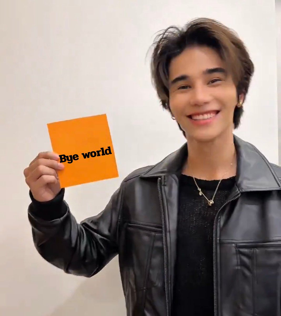 ᴀɴɢᴇʟ ᴏɴ ꜱᴀᴛᴜʀɴ 🧚🏻‍♀️🪐 tweet media