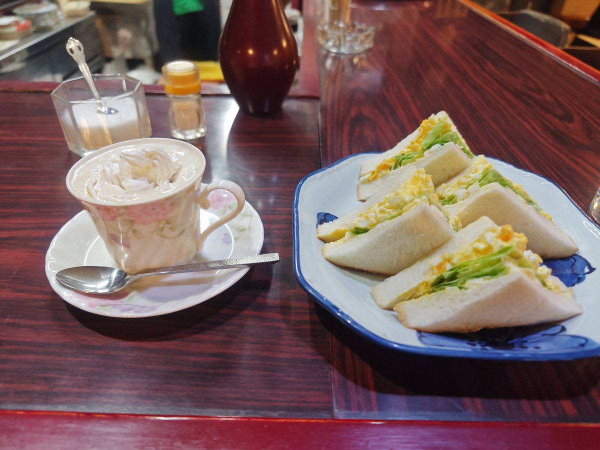 かをる@NieR♡ ピアコン最高です(∩´∀`∩)💕 tweet media