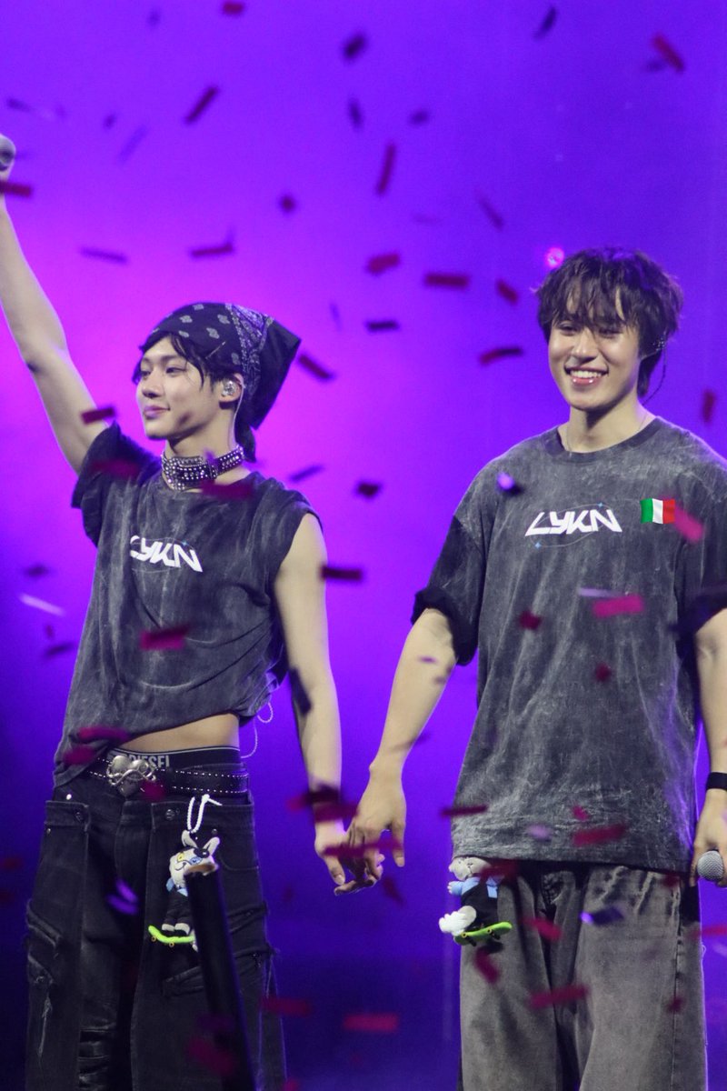 JeffSatur_Italy | Anna tweet media