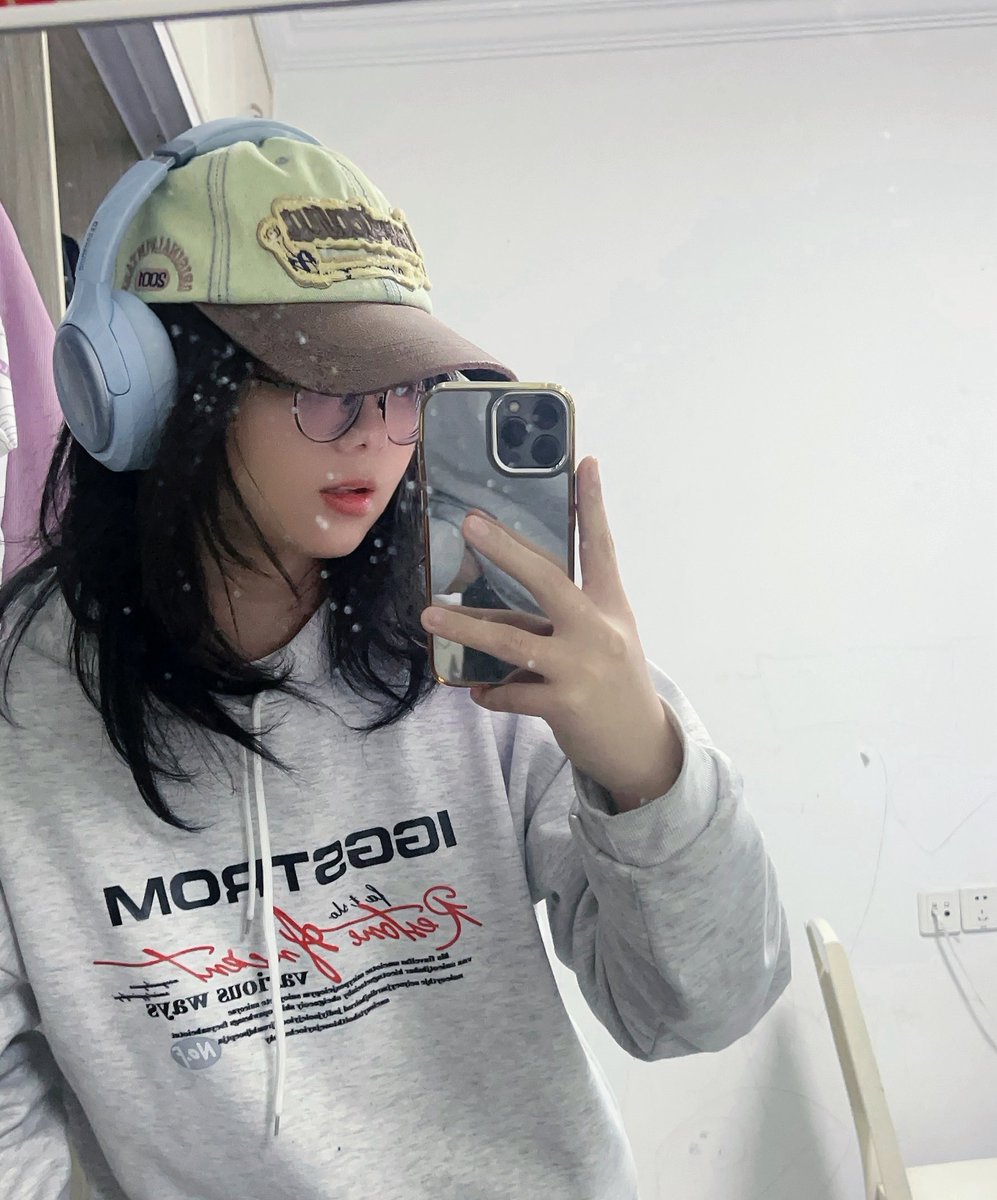 明明快要睡着了 tweet media