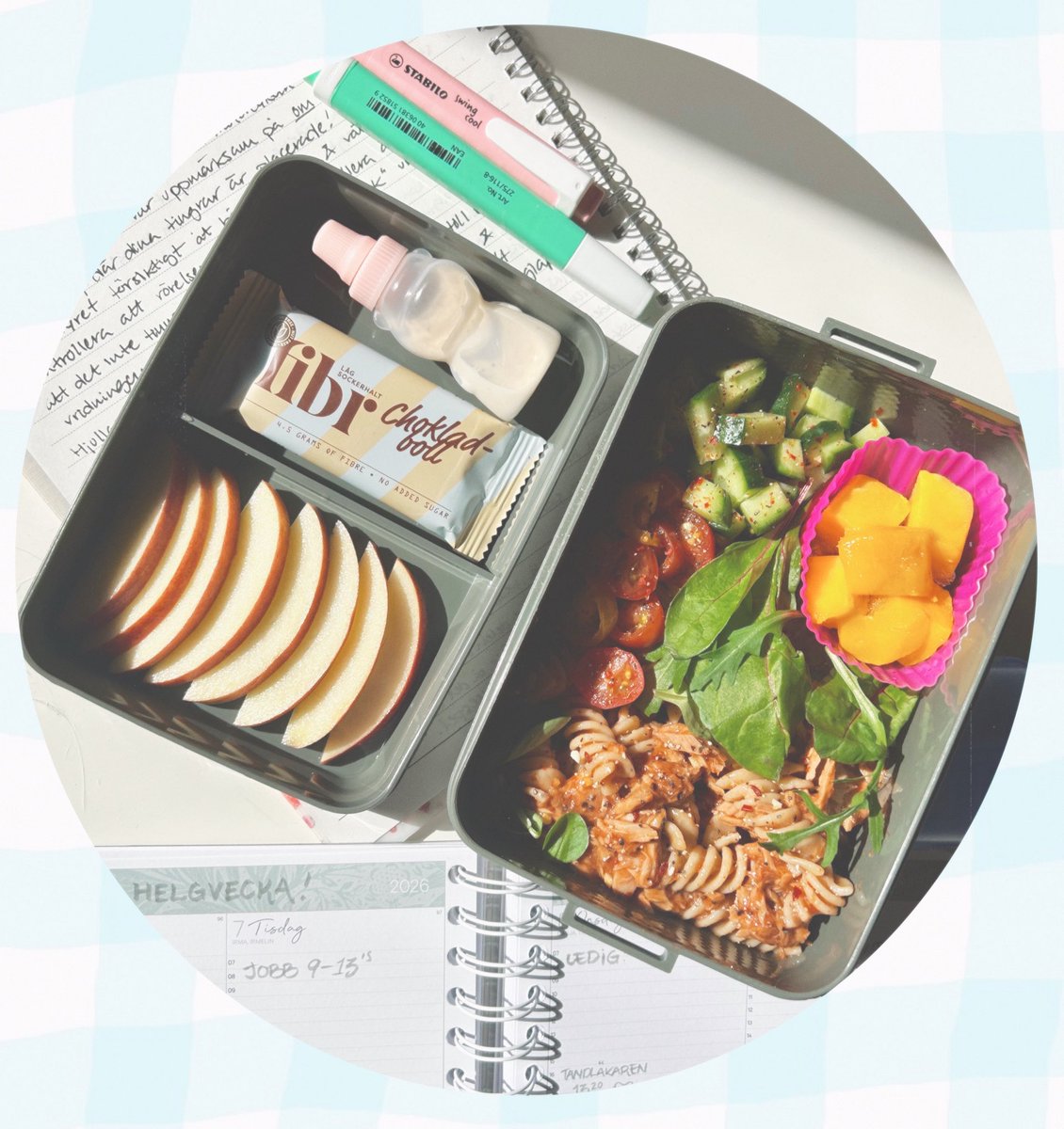 xasha 🪱 tweet media