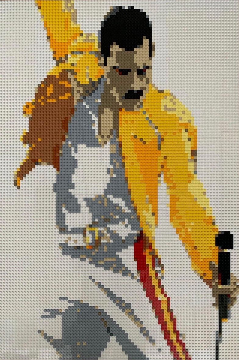 fredsladygodiva's tweet image. Love thisss 💛 #FreddieMercury 
#LEGOMosaic #Awesome!