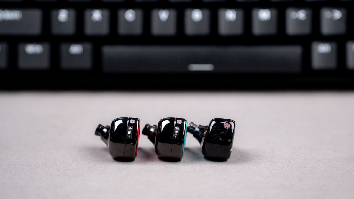 ziigaat's tweet image. Meet the Arete Family 🎧

#ZiiGaat #audio #music #favorite #game #audiophile #tech