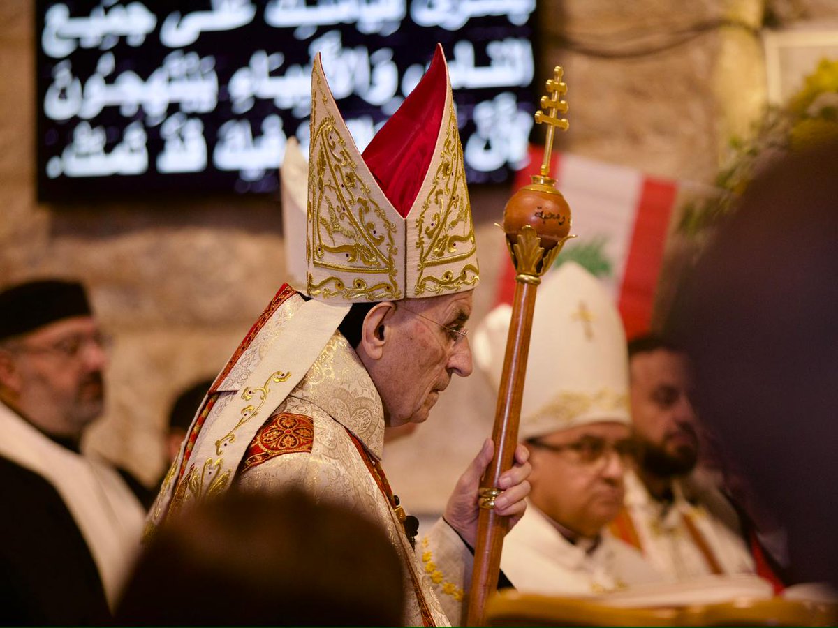 lorienttoday's tweet image. 📸 #Image | Patriarch Bechara Rai during the mass at Qlayleh, the third southern village visited by the Patriarch's convoy.

📸 @MatthieuKaram / L'Orient Today