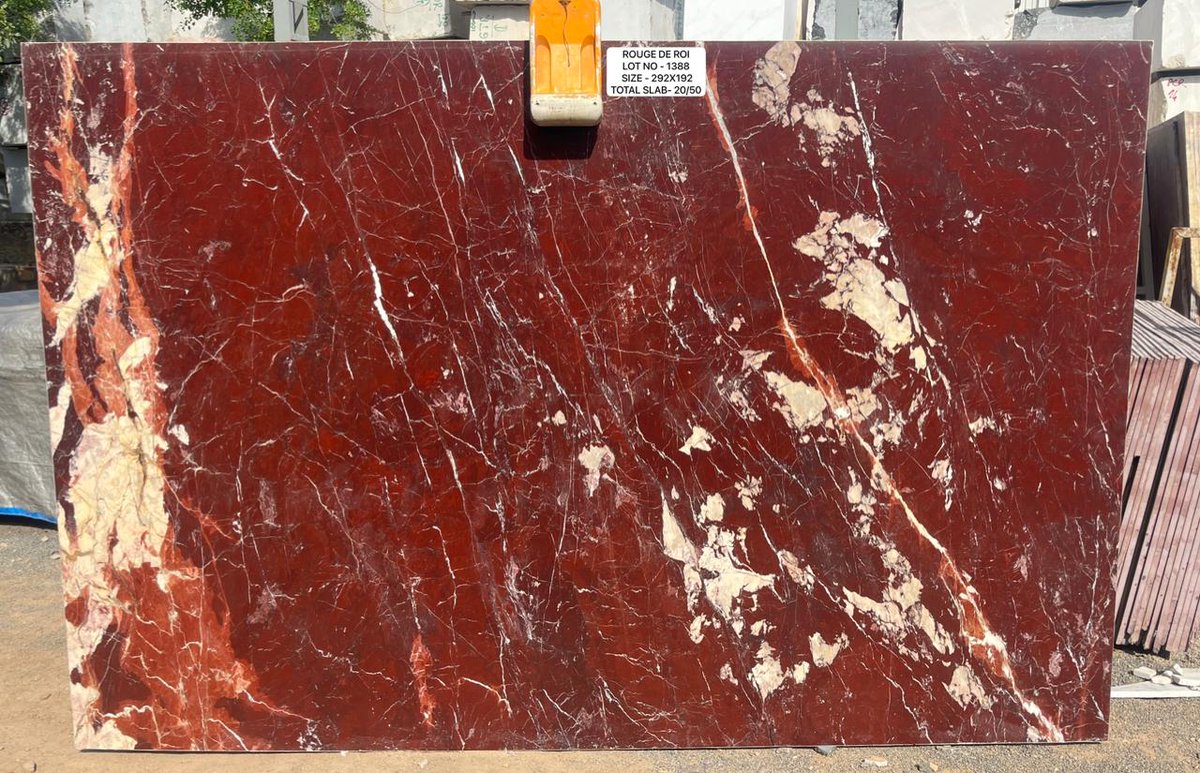 peshagun's tweet image. Make a bold statement with Rouge De Roi — rich red tones, dramatic veins, and pure luxury. Crafted by nature to transform every space into a masterpiece. 🔥
.
For more info:
Contact - +91 9509510369, +91 6377715613, +91 9829785551
#marble #marbleandquartzite #peshagunindustries