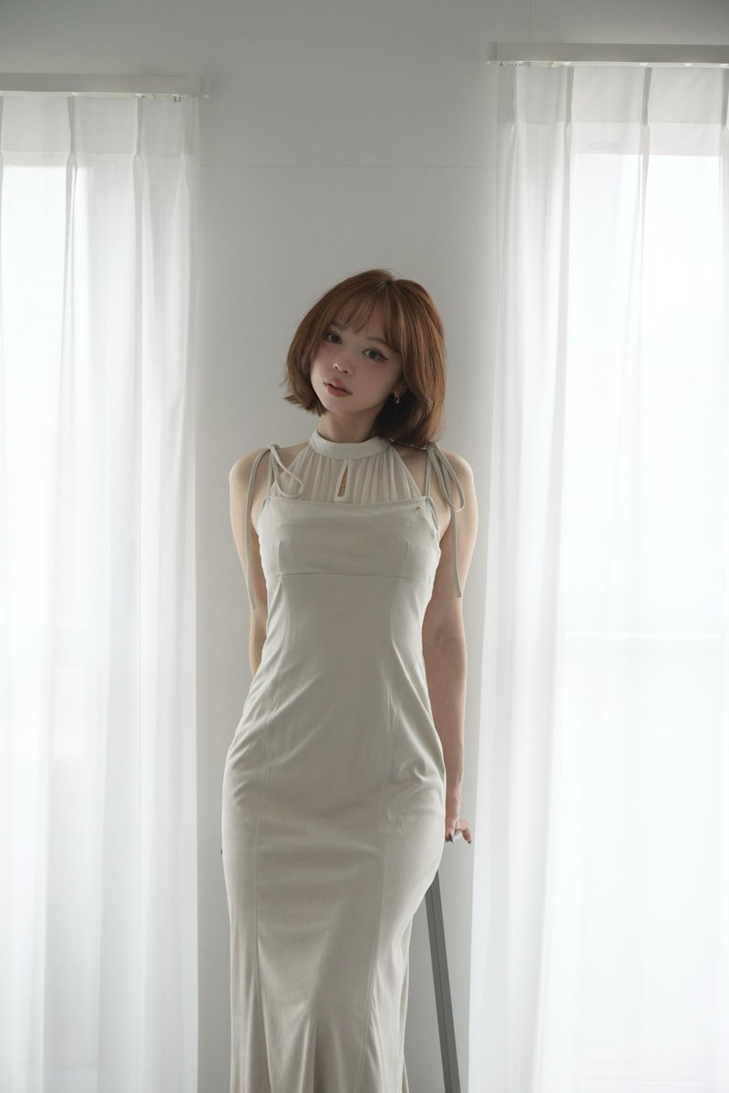 Anju sheer long dress color ivory/black ¥18,700-tax in マットな