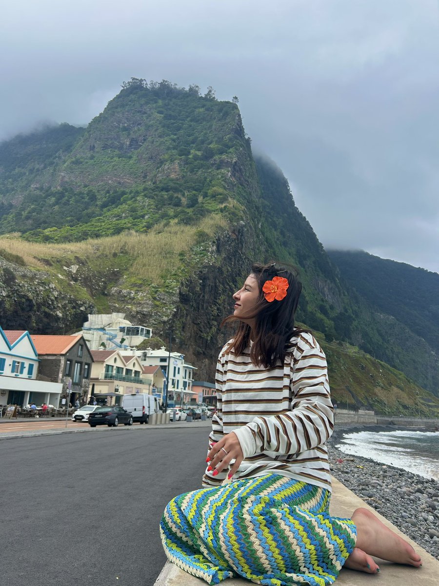 SamantaaVeraa's tweet photo. En el paraíso⛰️🌊🧜🏻‍♀️🌺🐚🧡 https://t.co/EEKutFhKg5