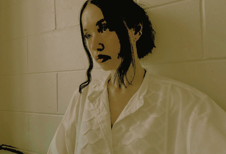 𝕹𝗔͟𝗢͟𝗠͟𝗜. tweet media