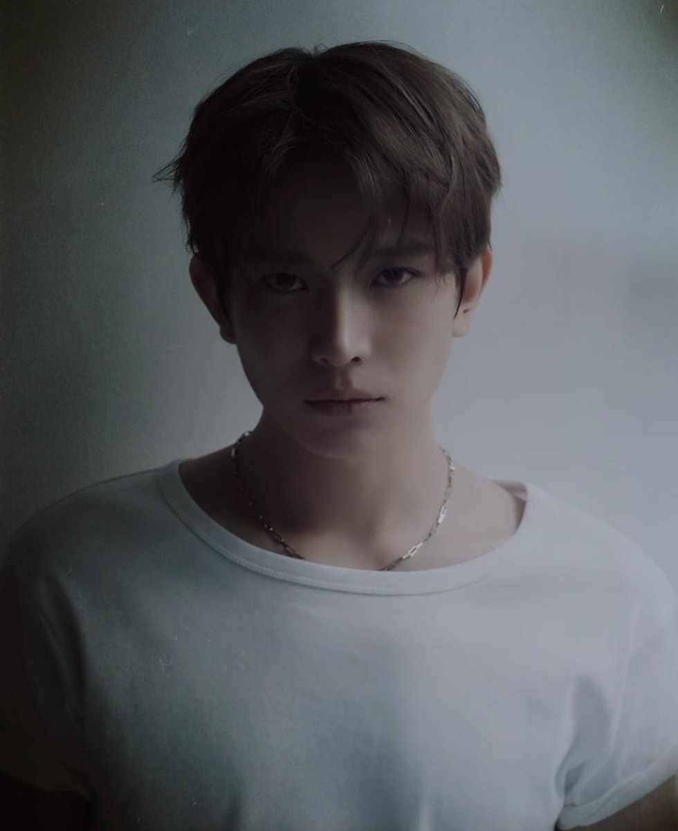 Gua turut bahagia buat Heeseung, tapi disaat bersamaan gua juga sedih dan merasa kehilangan. Baru sadar meski gua ngomong dr kemarin soal terima 6+1  jujur gua, masih ada ngarep balik 7 member, 

but life's must goes on congrats buat Evan, makasih buat 6 tahunnya di Enhypen.