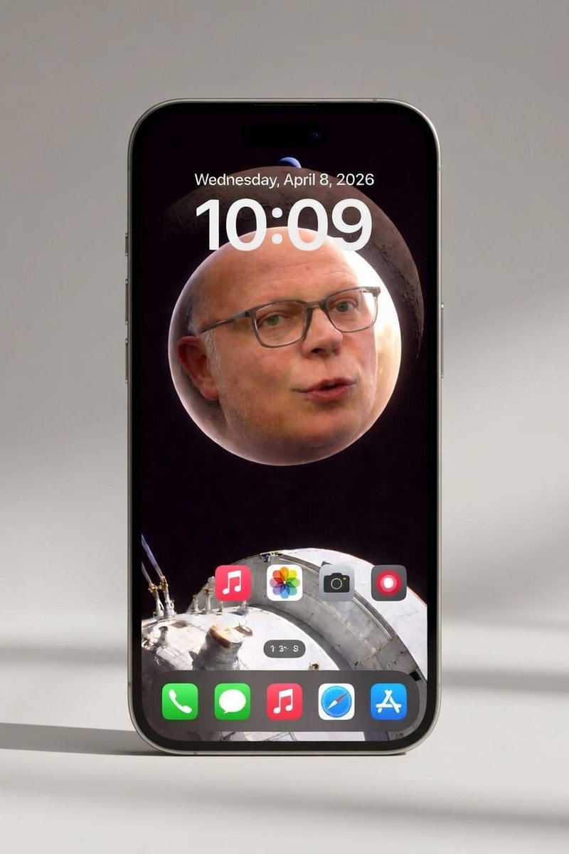 Regan MARKLE tweet media