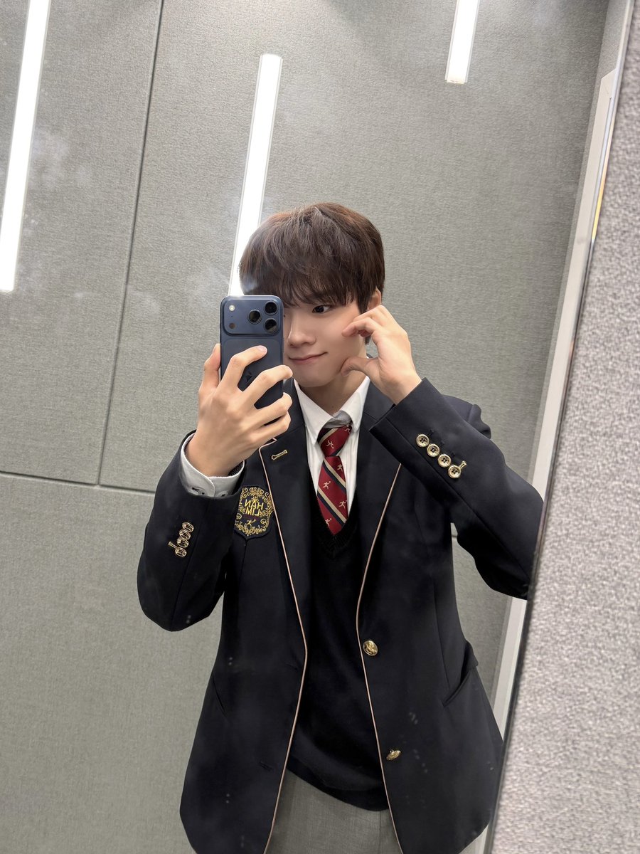 The Wind tweet media