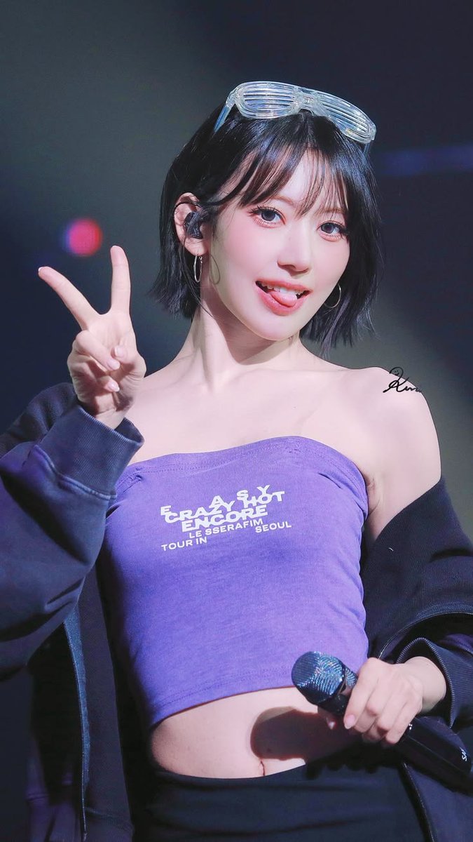 jjiimmiinnaaas's tweet image. 1,000 Followers! We finally hit 1K! 🥳🎉

A huge thank you to everyone for following. 💜 I’ll continue to share the most beautiful moments of all your favorite K-POP queens in high quality. ✨📸
Keep supporting and stay tuned for more! 🚀

#1K #ThankYou #KPOP #HDPICS #LE_SSERAFIM