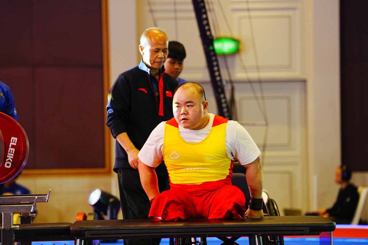 Para Powerlifting tweet media