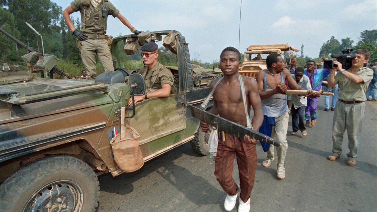 rusaphoto's tweet photo. #kwibuka32 // April 8, 1994 The violence had spread. The silence of the world grew louder. And thousands more innocent lives were lost.

#Kwibuka32 #RememberUniteRenew https://t.co/PDqwuO0B1n