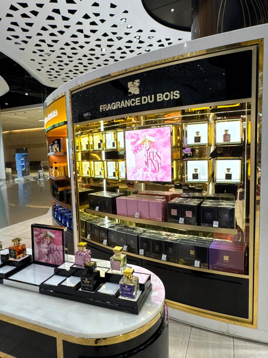Fragrance Du Bois tweet media