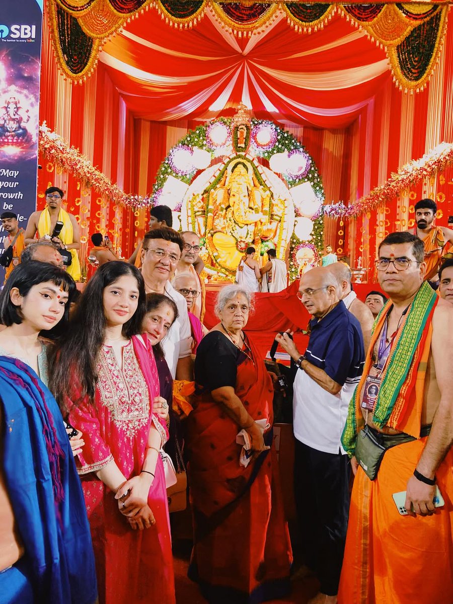 Āyudhika tweet media