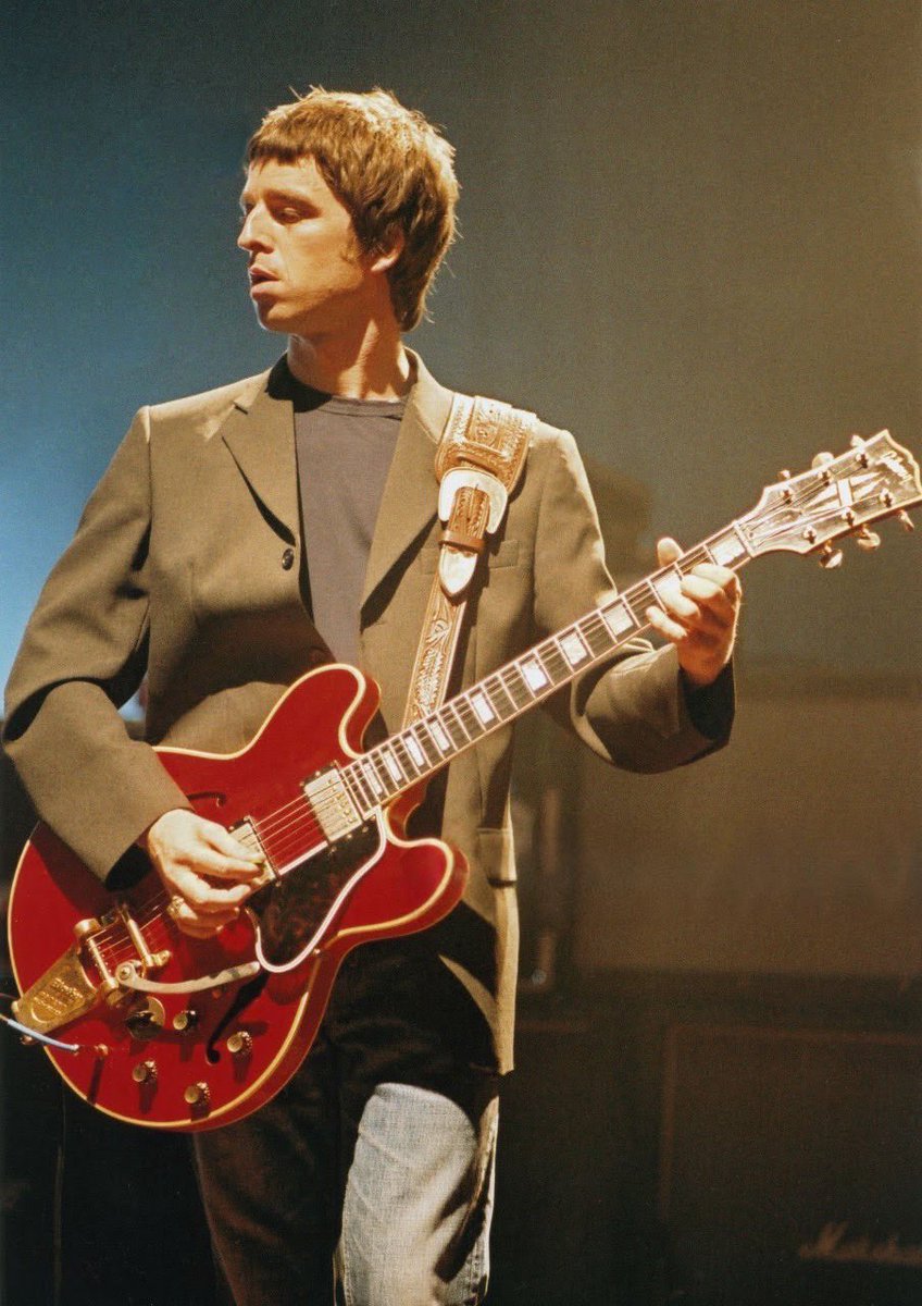 becca 🍎 noel apple founder tweet media