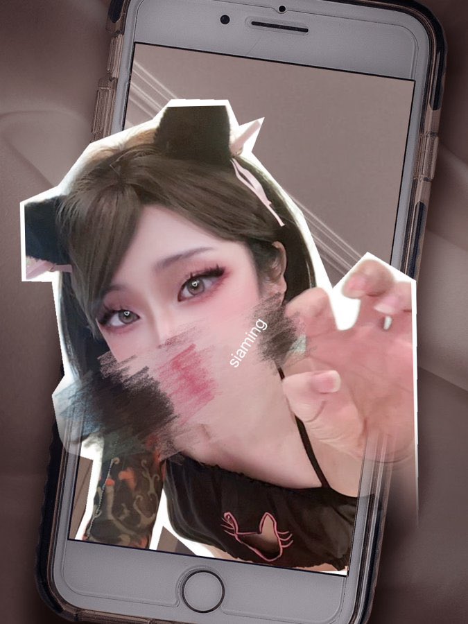 しあSIA tweet media