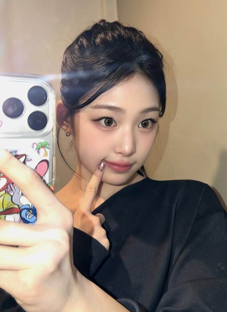 selfolssi ♤ tweet media