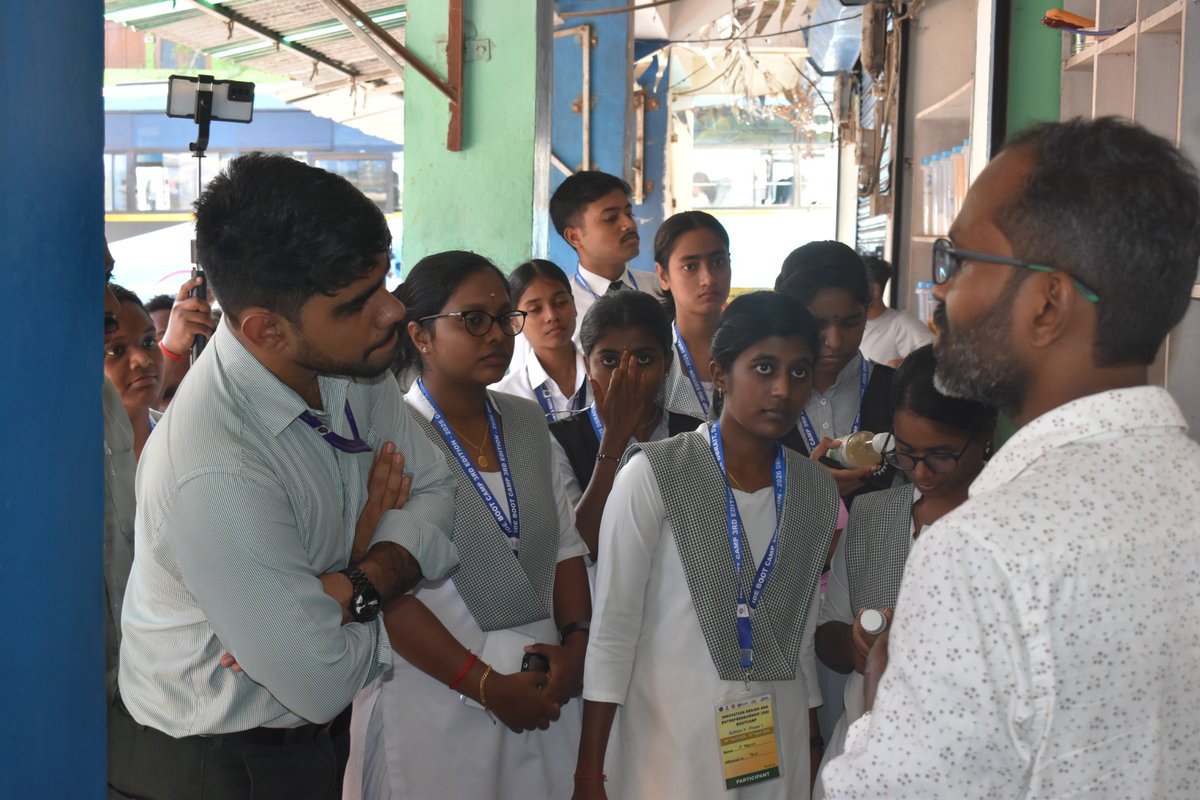 BRAITiians's tweet photo. Day 3 of #IDEBootcamp2026 at DBRAIT focused on “From Prototype to Business” — exploring MVPs, Lean Canvas &amp; real market strategies. Ideas are now shaping into viable startups! #Innovation #StartupIndia @Andaman_Admin @AICTE_INDIA @MediaRN_ANI @SVPMC_ANI https://t.co/Q0mcJFdc19