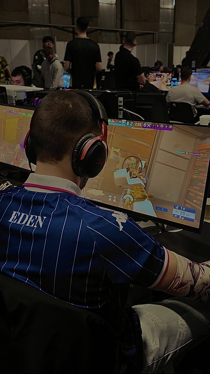 Taiiga.R6 tweet media