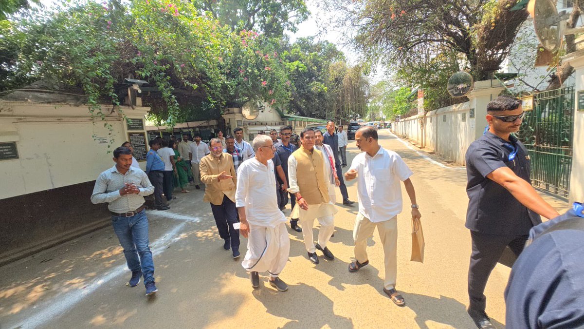 Dr Nishikant Dubey tweet media