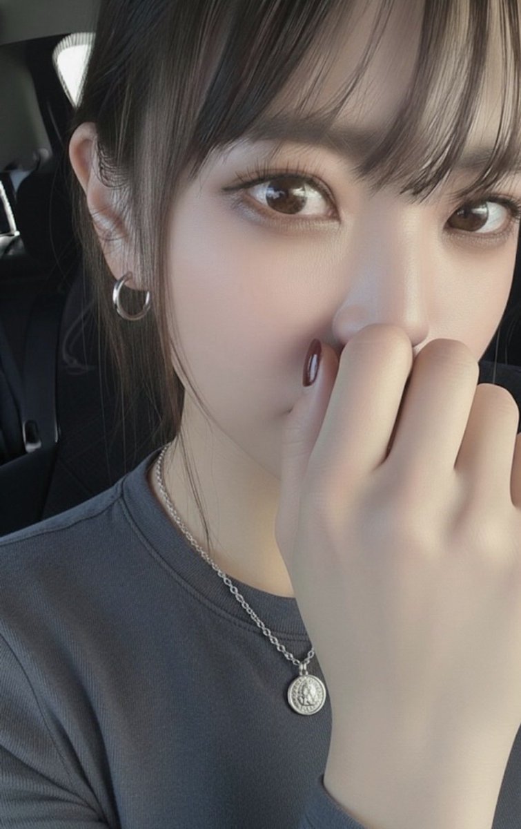 あんな tweet media