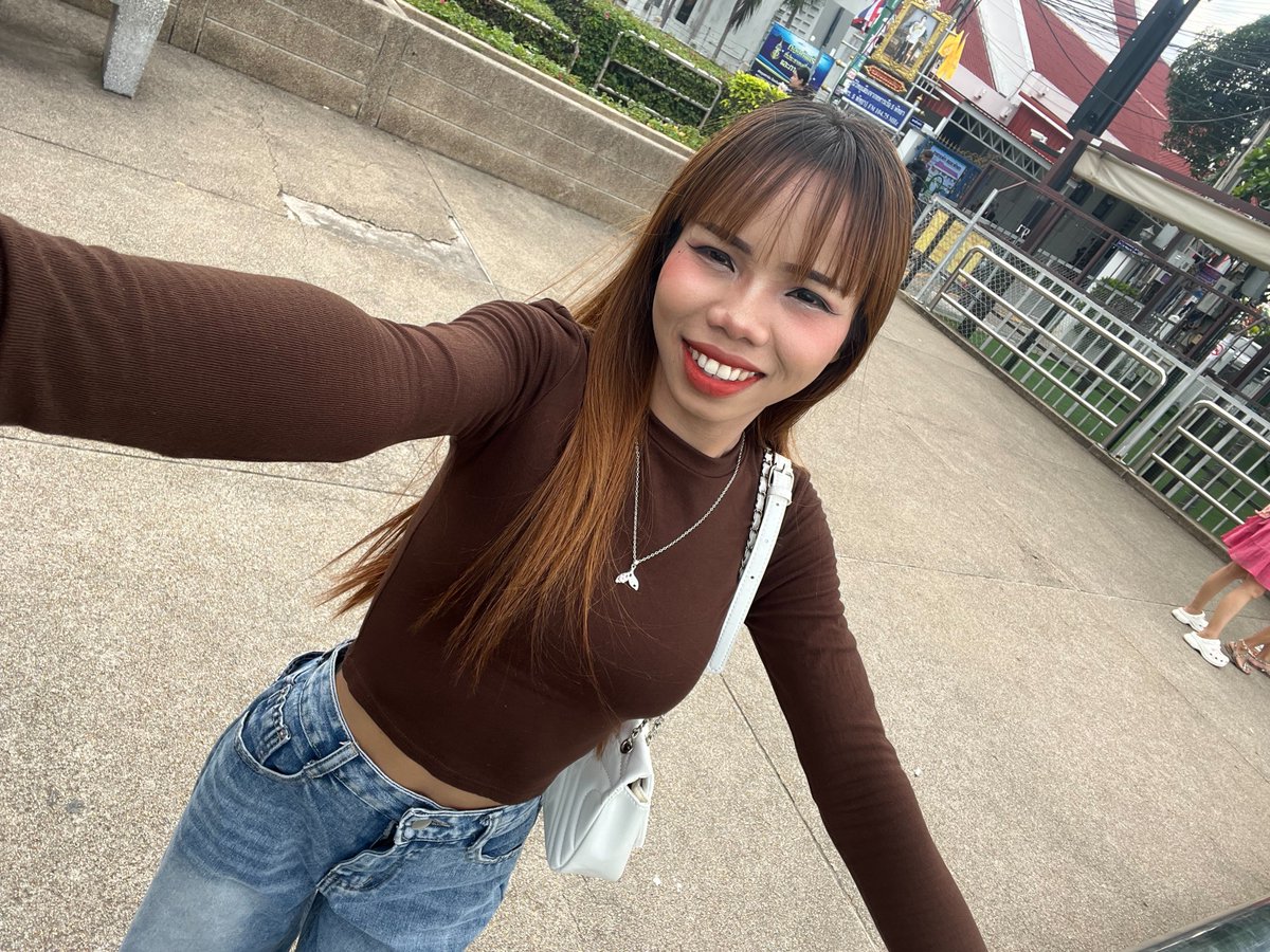 ThaiKittyKat tweet media