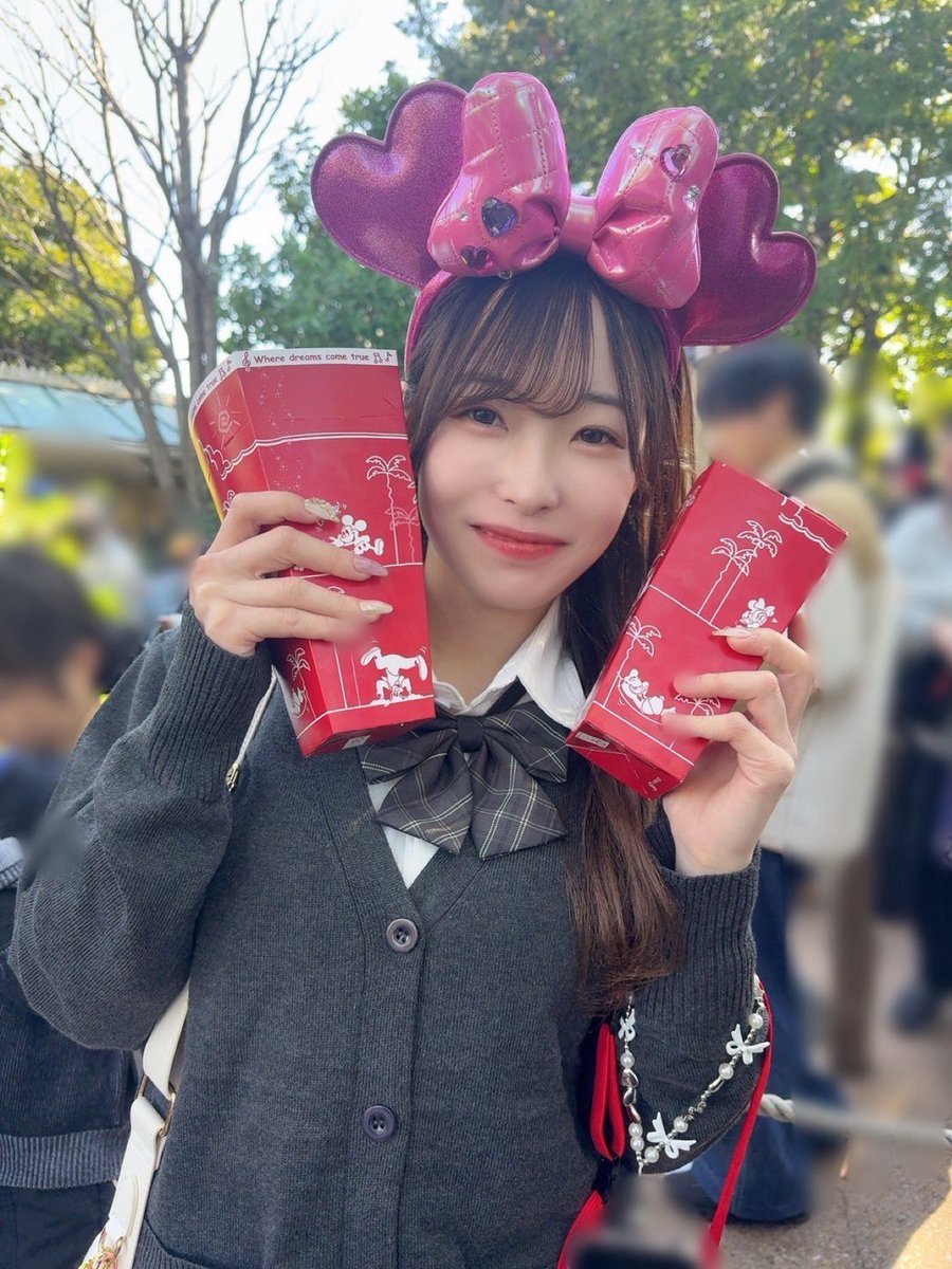 村井 萌香 tweet media