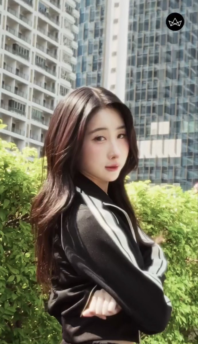 นิรนาม tweet media