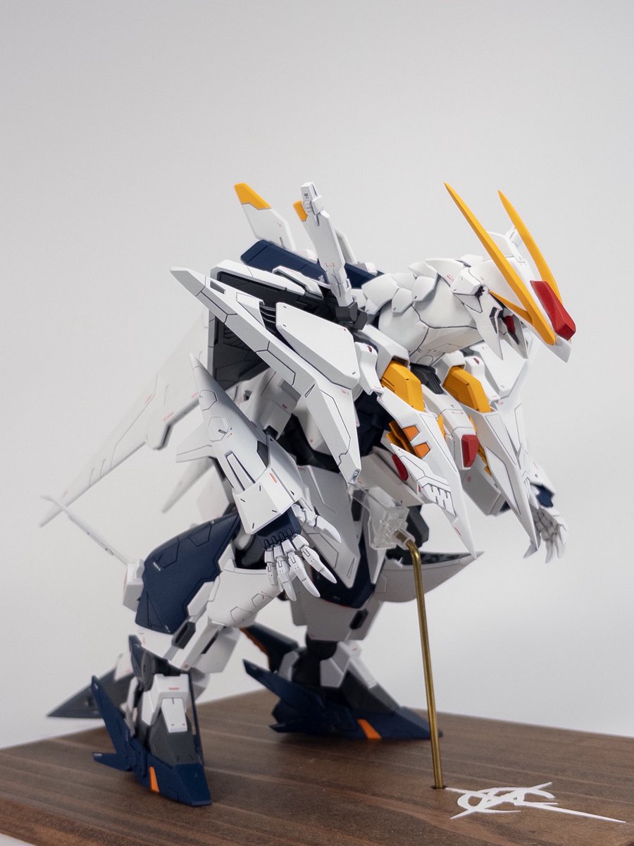 すーさん tweet media