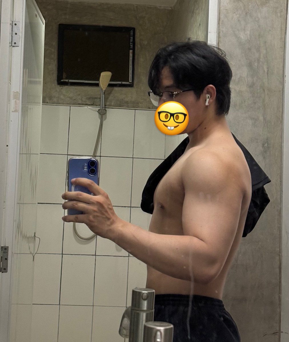 antanninwza007 tweet media