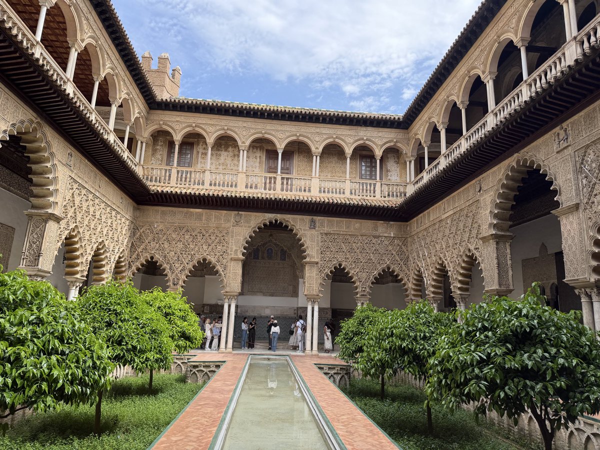 Quantum Scientist tweet media