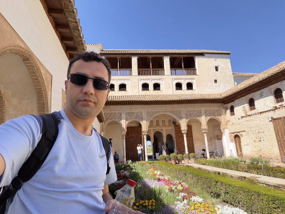 Quantum Scientist tweet media